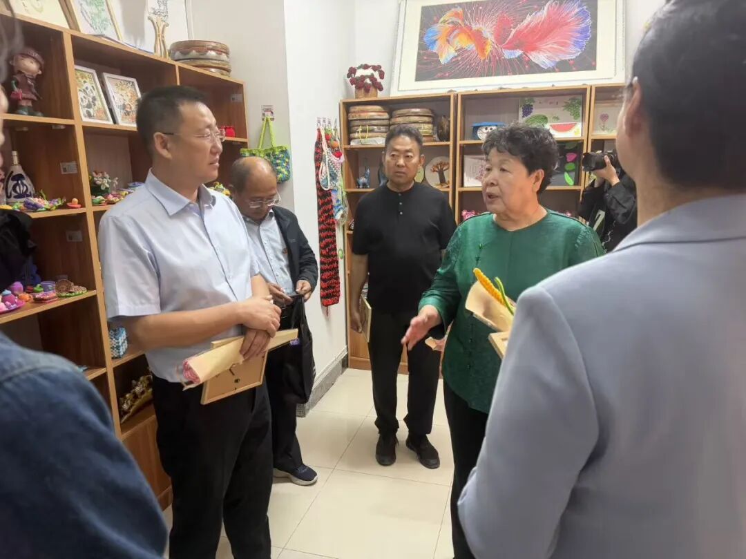 探访阳光家园